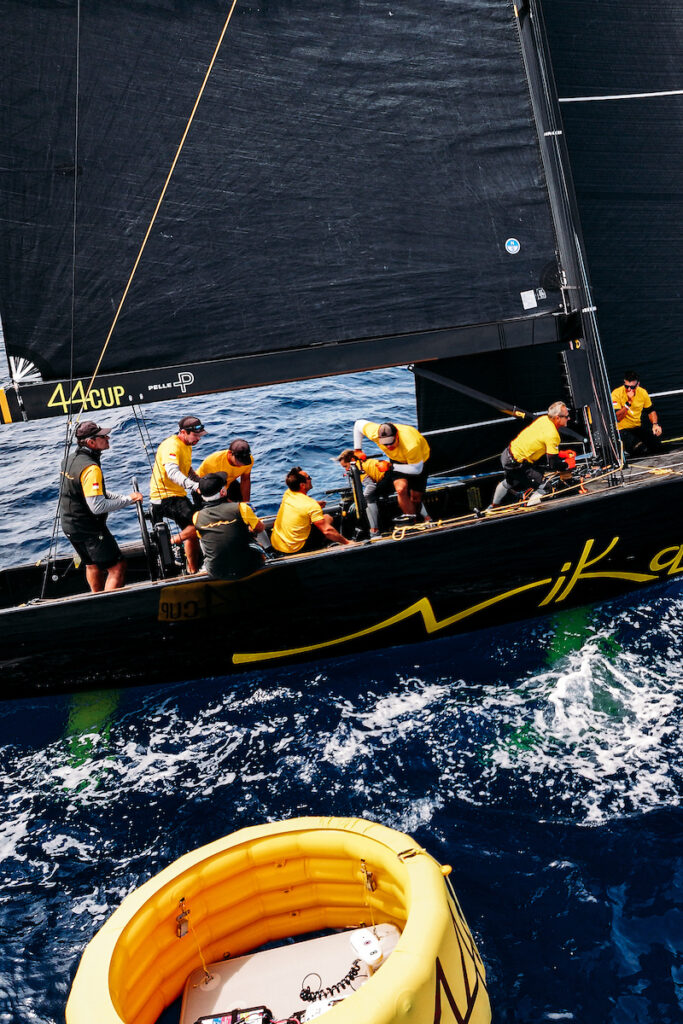 19. Reduce Day-of Emissions<br>19)During the event were used robotic buoys
