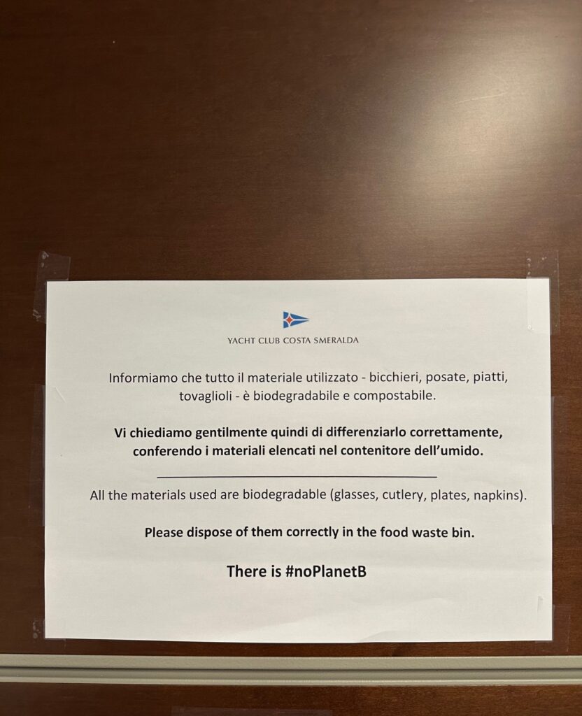 8. Post Educational and Reusable Signage<br>8)We have provided signs indicating how to separate waste, we have also specified that the materials used for post-race refreshments are all biodegradable