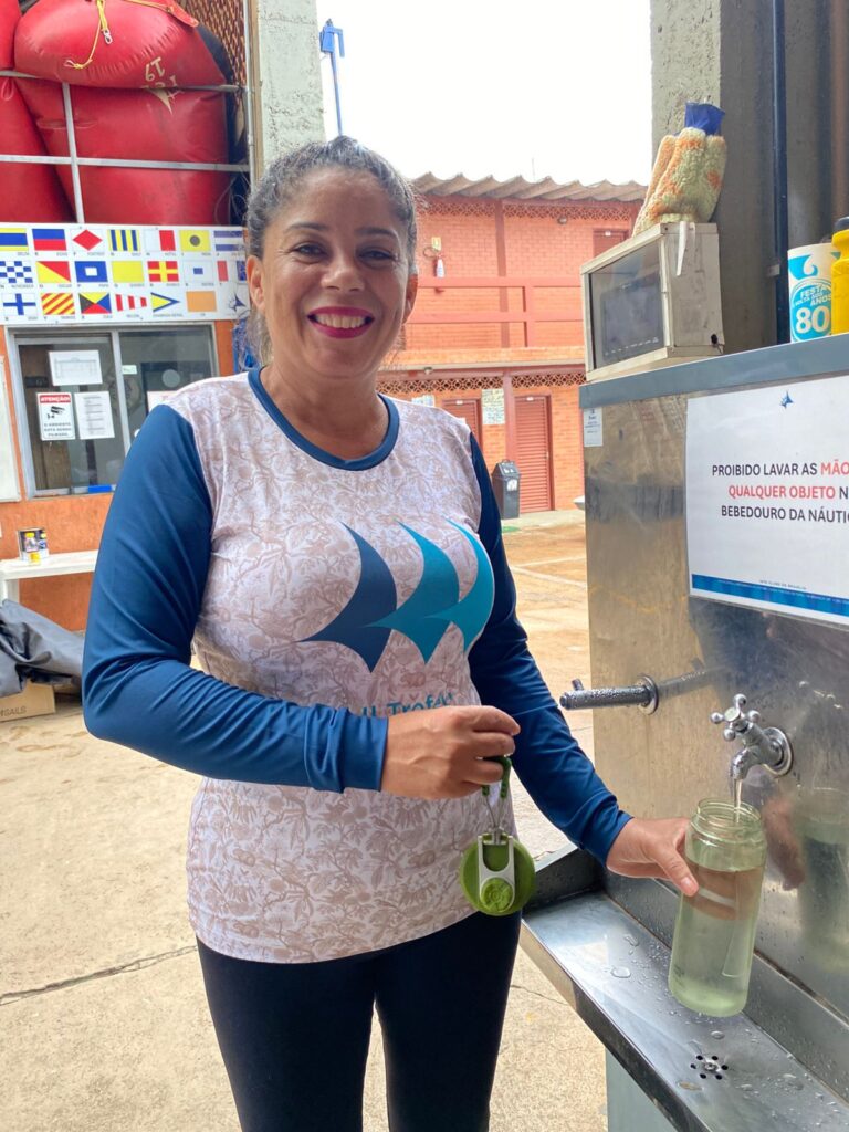 20. Inspire Future Action<br>- Action 16 - A professor and a researcher from the University of Brasília collected and analyzed water samples from Lake Paranoá during the regattas and spoke with participants about life in the water.
- Action 19 - This event offset the carbon emissions of the first edition, held in 2024; we launched a carbon emissions calculator for travel at nautical events for testing.
- Action 20 - The sailors