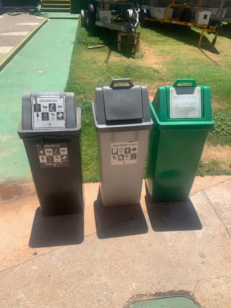 20. Inspire Future Action<br>- Action 16 - A professor and a researcher from the University of Brasília collected and analyzed water samples from Lake Paranoá during the regattas and spoke with participants about life in the water.
- Action 19 - This event offset the carbon emissions of the first edition, held in 2024; we launched a carbon emissions calculator for travel at nautical events for testing.
- Action 20 - The sailors