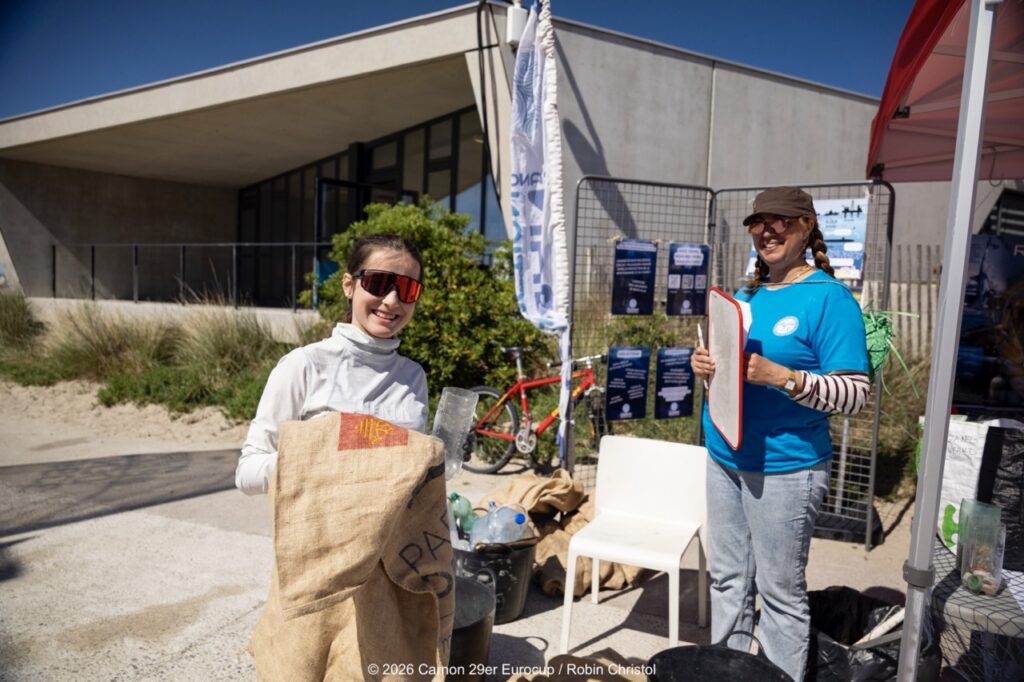 14. Host a Beach or Marina Cleanup<br>14 - We organized a beach clean-up with Ocean Protection France, involving volunteers and members of the public outside the regatta.
We also organized a dedicated clean-up action with the young sailors during a no-wind break. This was a great success and created a strong collective moment.
Initially, we had planned to let sailors join the Green Brigade at any time during the weekend, take part in a beach clean-up, and enter a photo contest. However, this format proved difficult to combine with the rhythm and timing of the races.
We are now looking for new and innovative ideas for next year to further involve young sailors in environmental action during the event.
