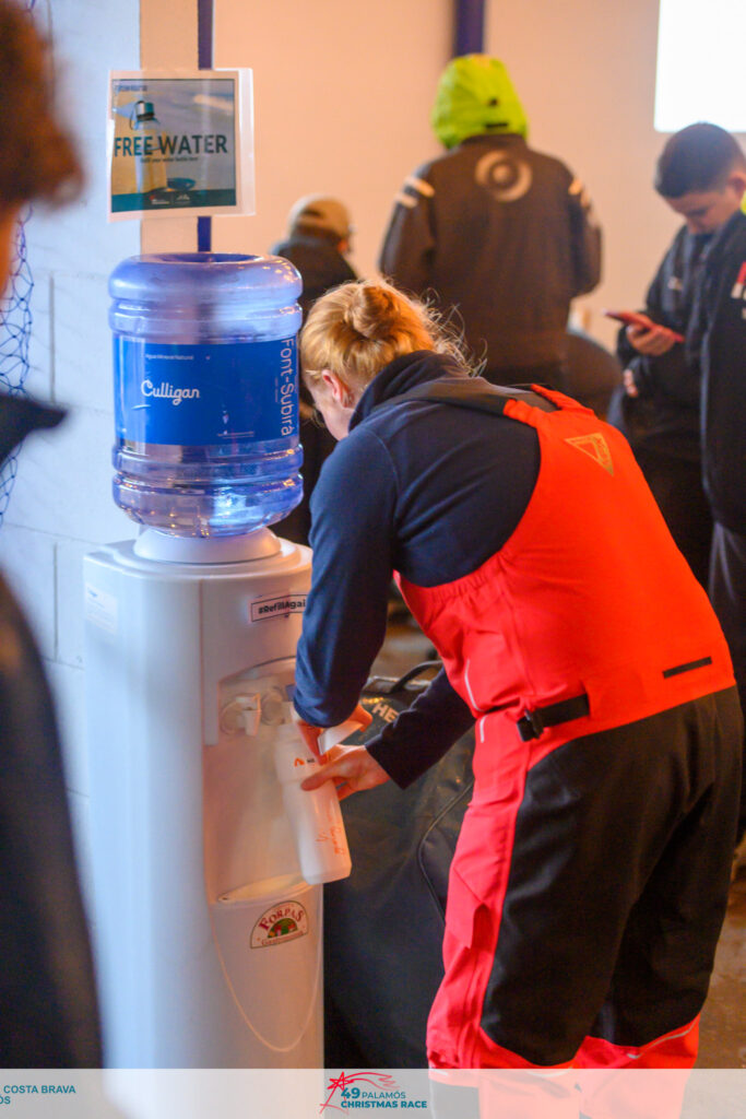 1. Eliminate Single-Use Water Bottles and Provide Water Refill Stations<br>Once again, in this new edtion of the regatta, reusable water refill stations were provided throughout the event venue to eliminate the use of single-use plastic water bottles and encourage sustainable hydration practices for athletes, support personnel and all the organisation team.